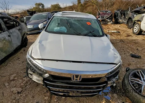 2021 Honda Accord Touring Hybrid из США, поврежденный, VIN 1HGCV3F96MA008806